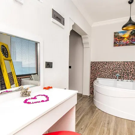 Uzumlu Village 1 Bedroom 8593 ヴィラ *