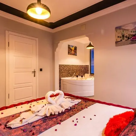 Uzumlu Village 1 Bedroom 8593