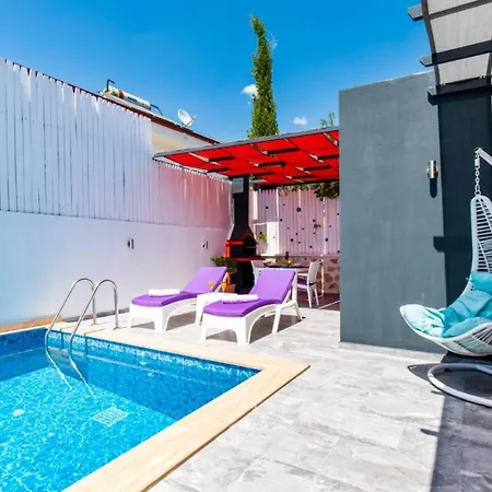 ヴィラ Uzumlu Village 1 Bedroom 8593 カルカン